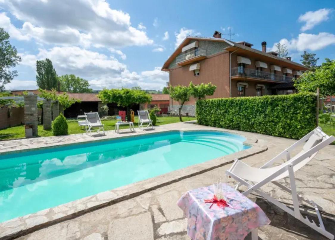 Gasthaus Ca 'D Gnese Castagnole delle Lanze Exterior foto