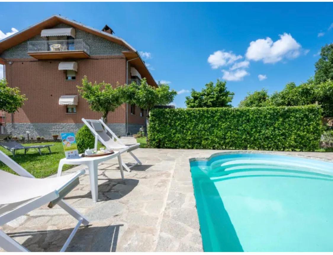 Gasthaus Ca 'D Gnese Castagnole delle Lanze Exterior foto